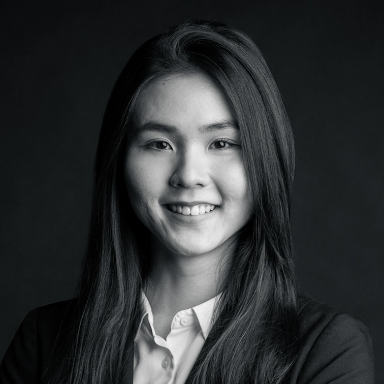 Lui Si Xuan, Associate lawyer