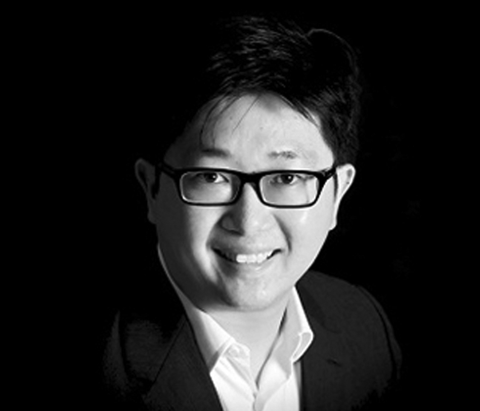 Lee Wei-Jin, Director lawyer