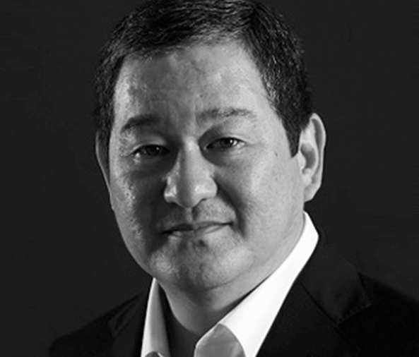 Laurence Wee, Director lawyer